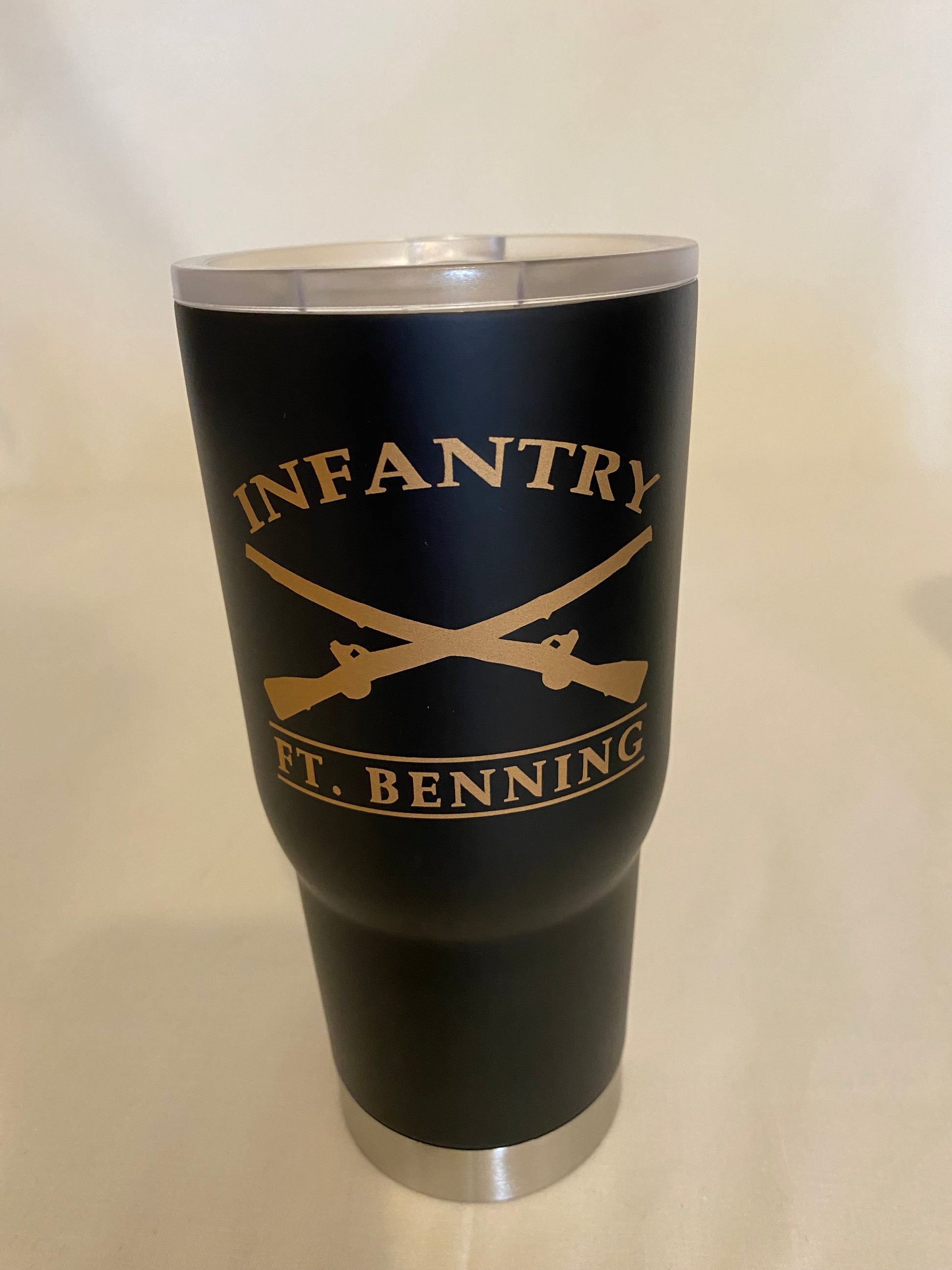 20 Oz. FT. BENNING INFANTRY- HOOAHWEAR travel cup-Matte Black/ Gold - Ranger Rags